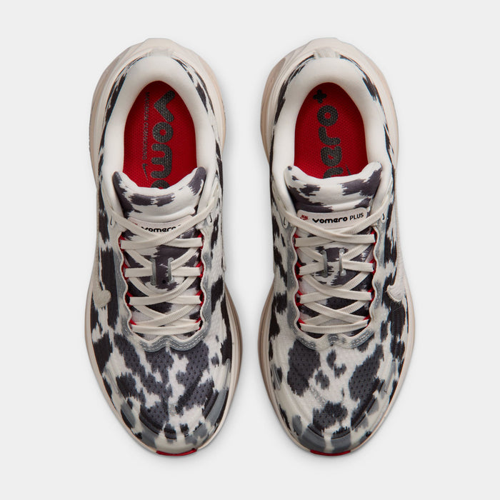 Vomero Plus Cow Print Womens Running Shoes ( Sail/University Red/Light Orewood Brown/Sail)
