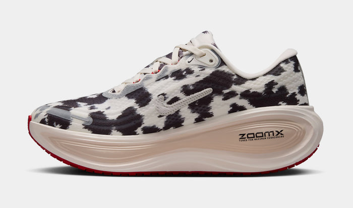 Vomero Plus Cow Print Womens Running Shoes ( Sail/University Red/Light Orewood Brown/Sail)