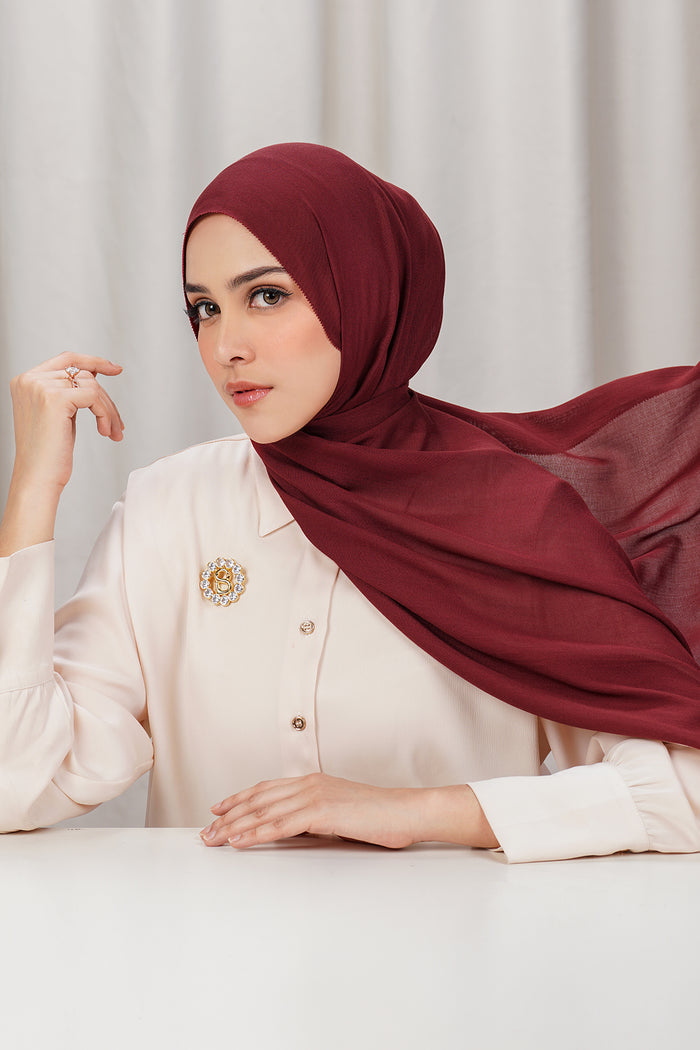 Yura Shawl - Ruby
