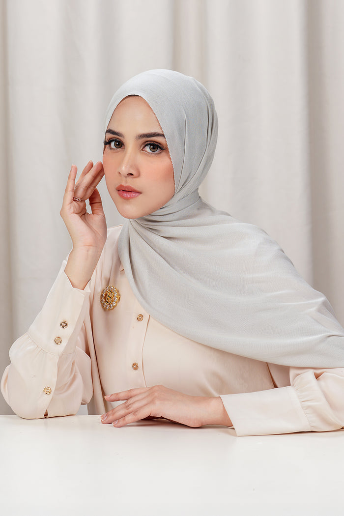 Yura Shawl - Silver