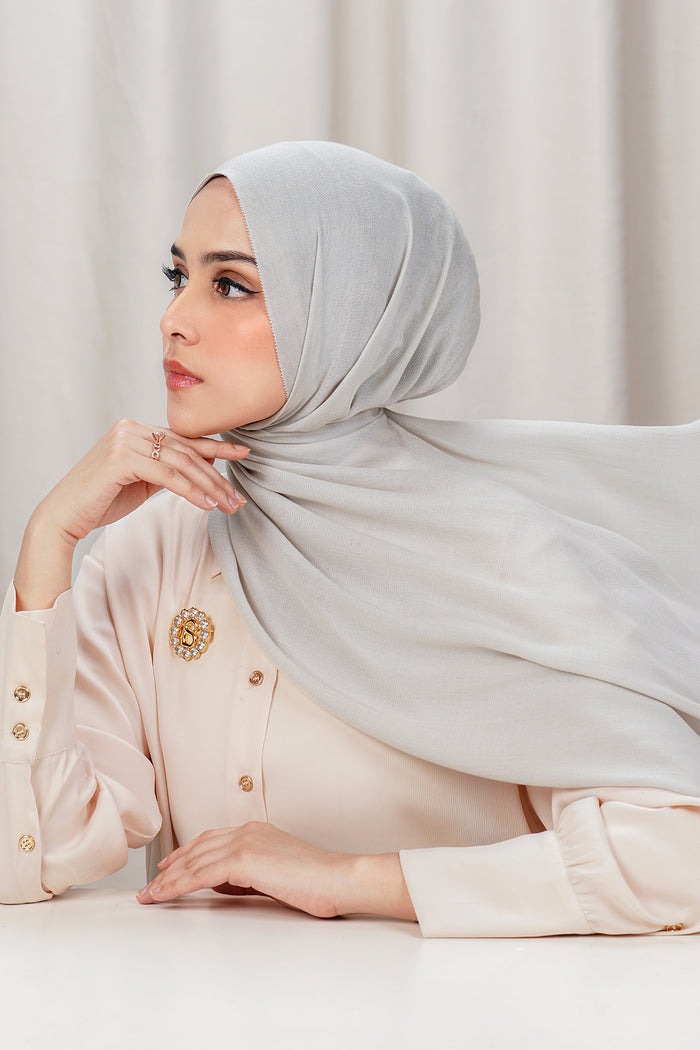 Yura Shawl - Silver