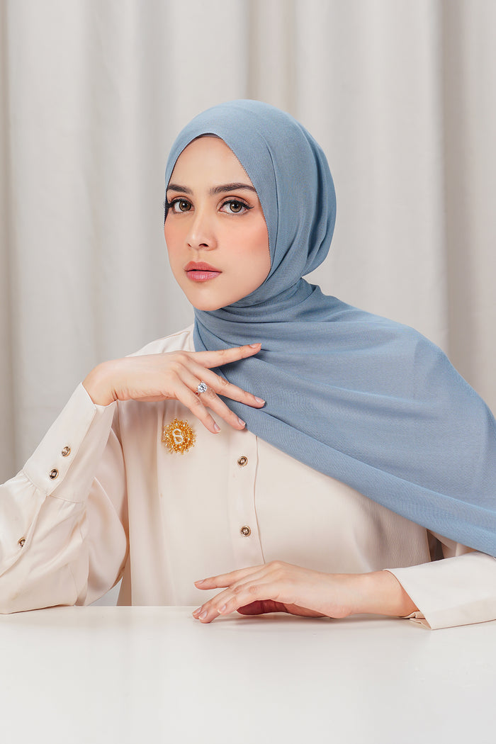 Yura Shawl - Vista Blue