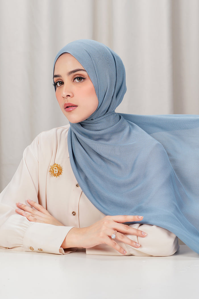 Yura Shawl - Vista Blue