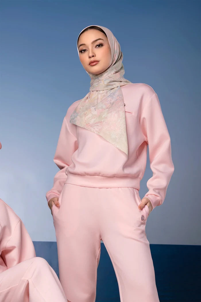 zoey sweatshirt pink by buttonscarves style look